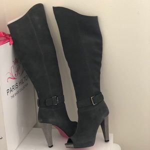 Gorgeous Paris Hilton Regina Over the Knee Boots. Open to offers